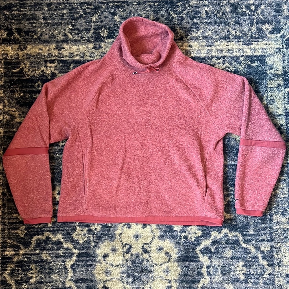 Chimney neck Nike sweatshirt! Perfect condition!